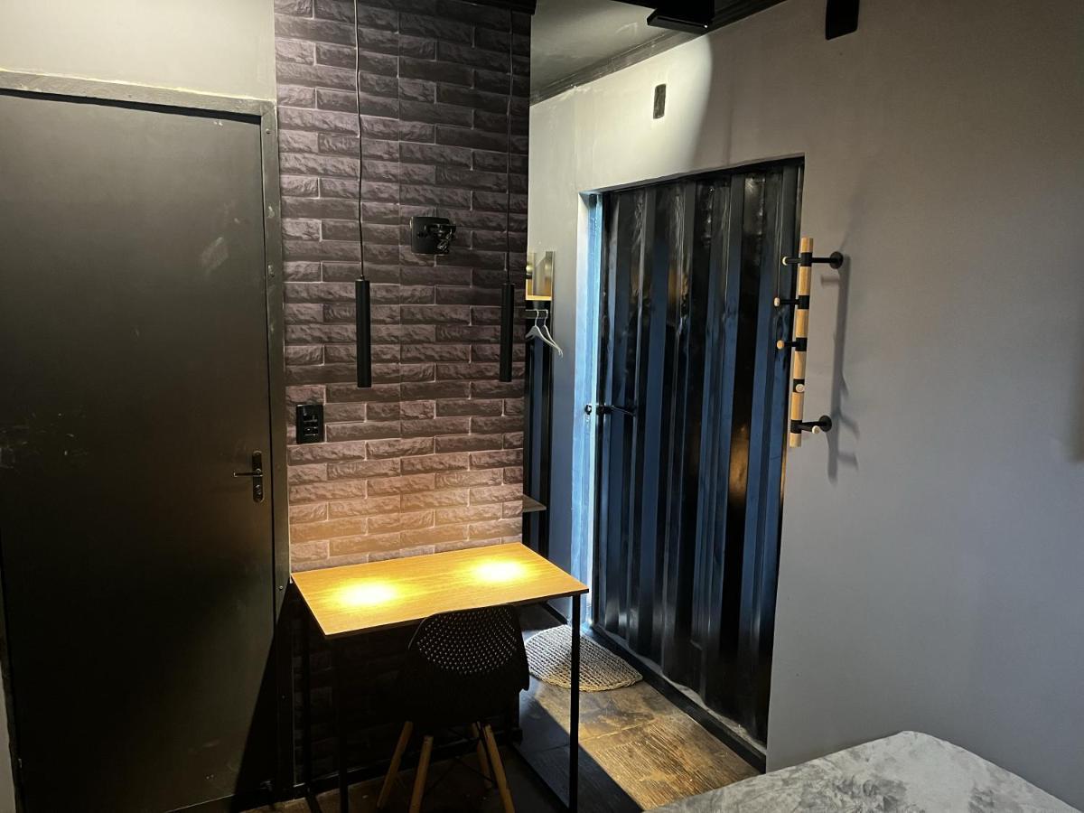 Container-Spa Quente, Projetor Cine, Lareira, Churrasqueira-20Km De Brotas Torrinha Екстериор снимка